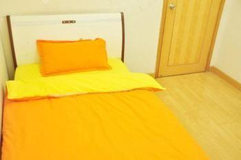Guangzhou Pinyan Youth Hostel Tangxia  Εξωτερικό φωτογραφία